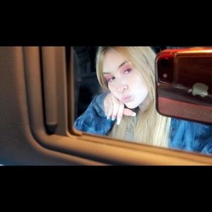 Meet your Posher, Kaitlin